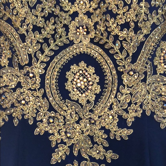 Camille Gown - Picture 3 of 4